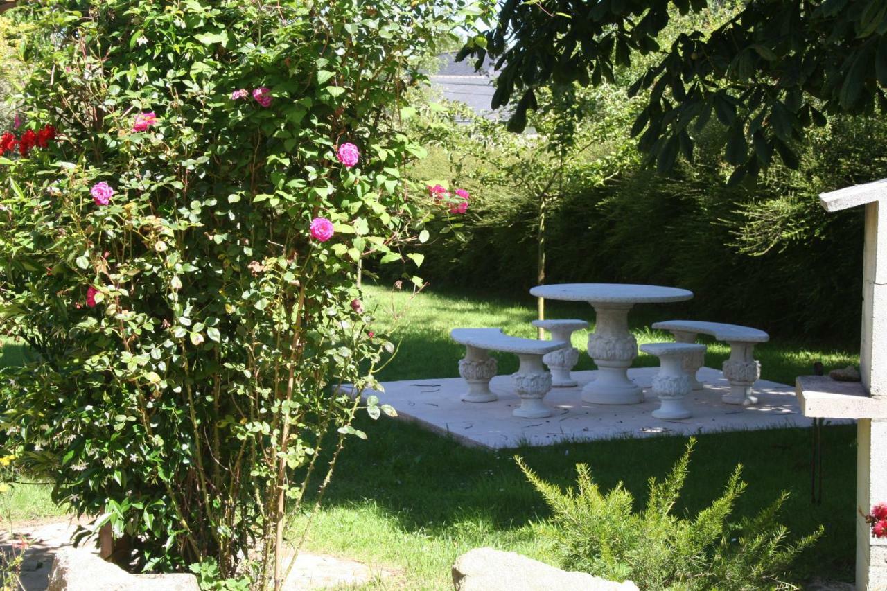 Plounévez-Lochrist Chez Renee Et Raynal B&B المظهر الخارجي الصورة