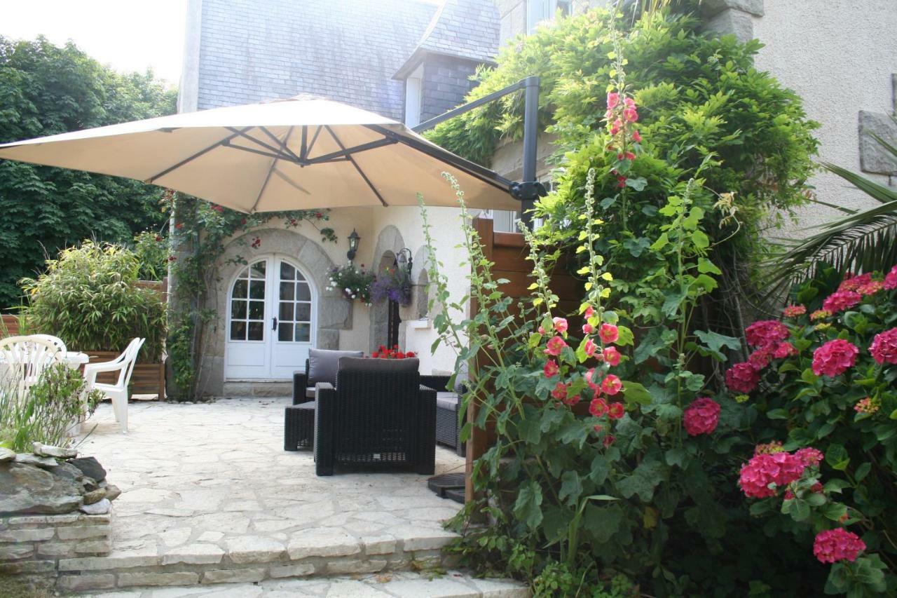Plounévez-Lochrist Chez Renee Et Raynal B&B المظهر الخارجي الصورة